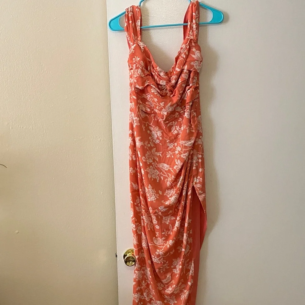 Abercrombie & Fitch Floral off the Shoulder Dress
